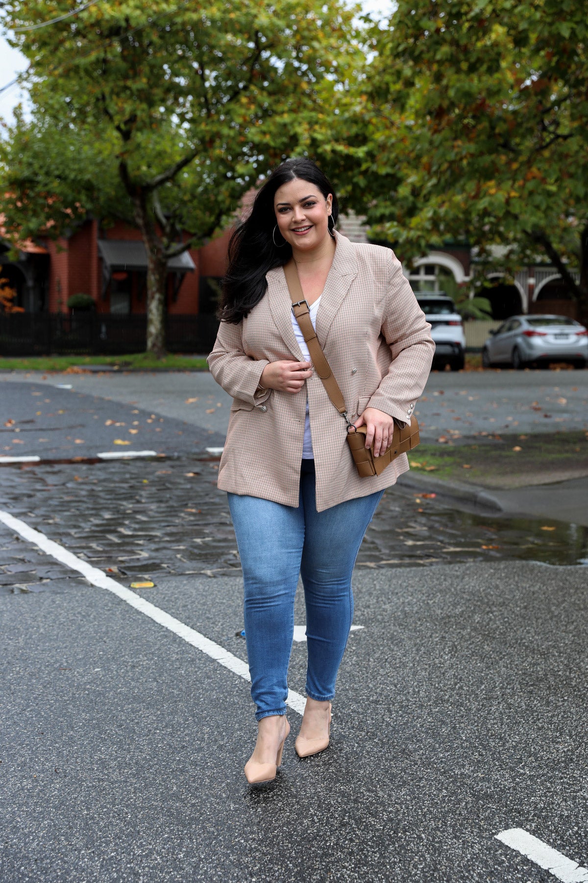 Beige blazer with jeans best sale