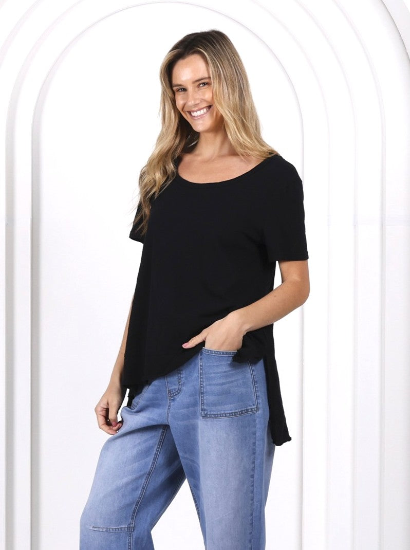 Haley Tee - Black – Zoe Moss